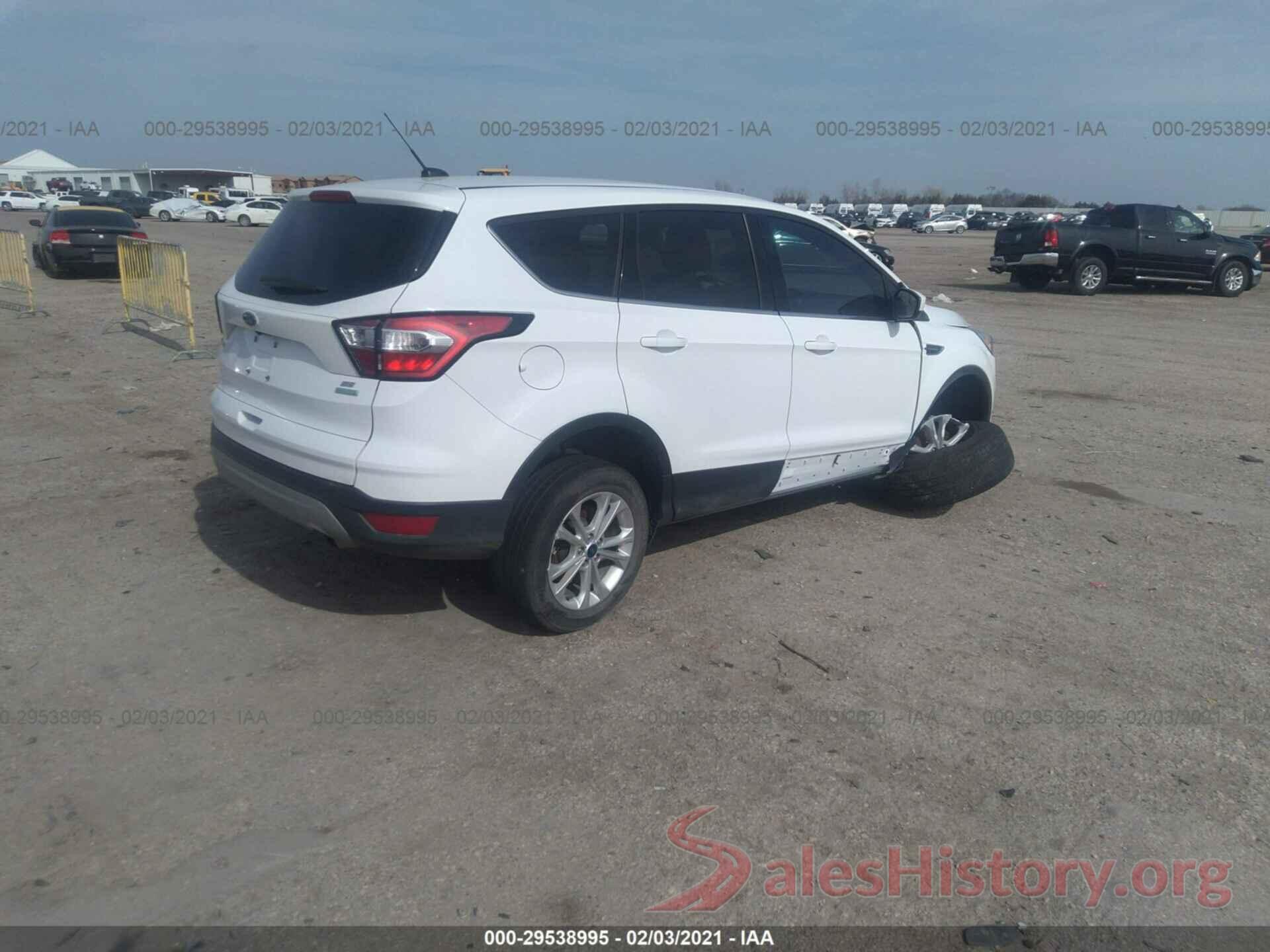 1FMCU0GD5HUE71233 2017 FORD ESCAPE