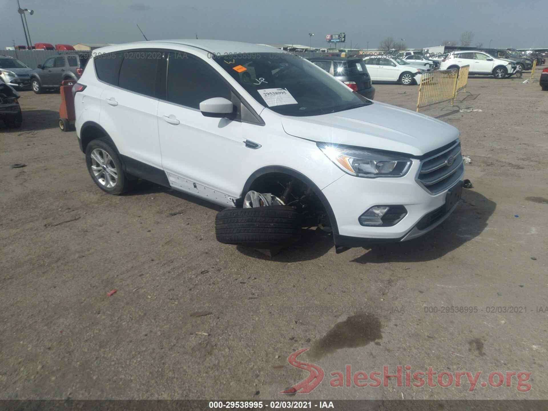 1FMCU0GD5HUE71233 2017 FORD ESCAPE