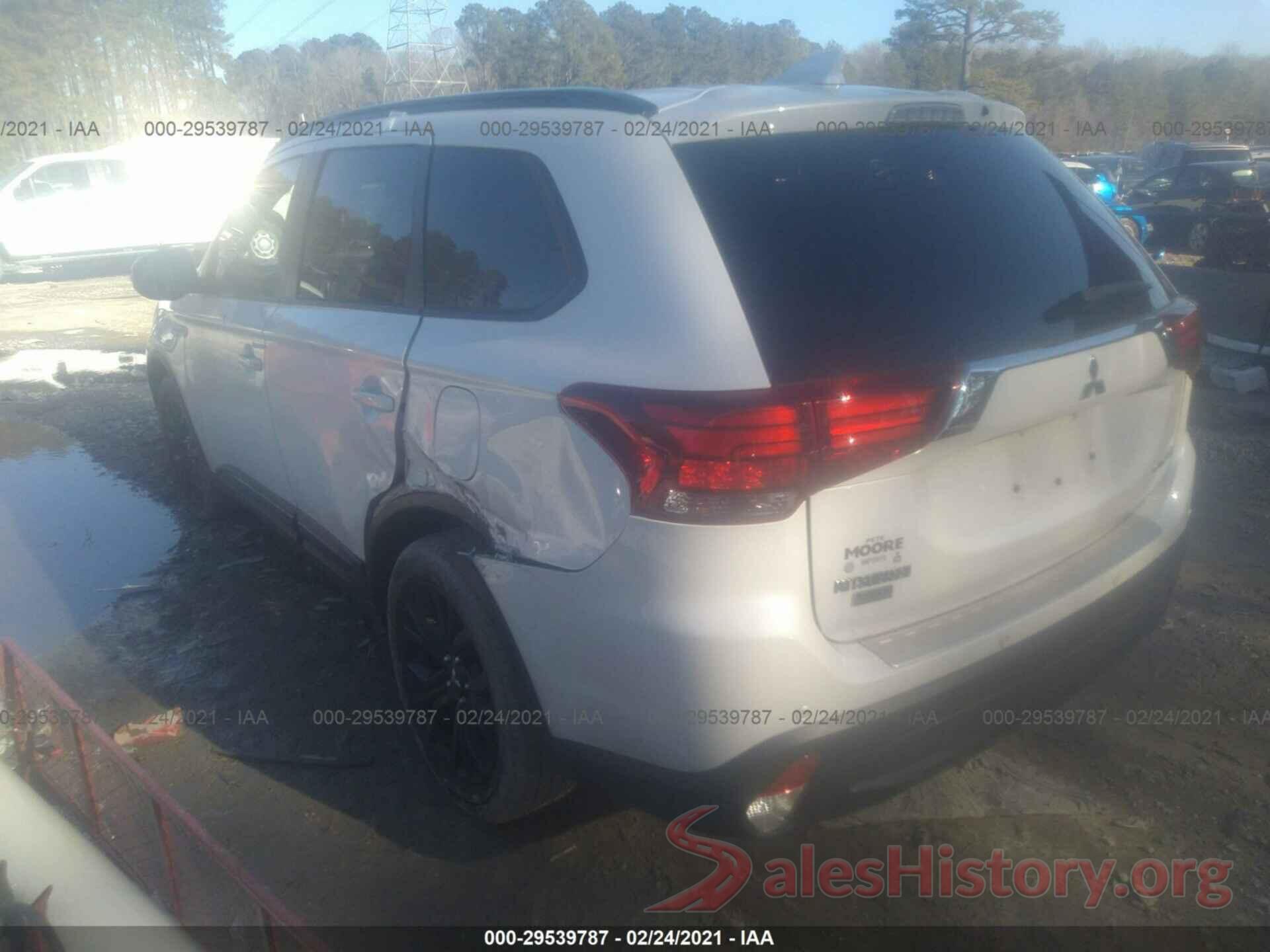 JA4AD3A36JZ019646 2018 MITSUBISHI OUTLANDER