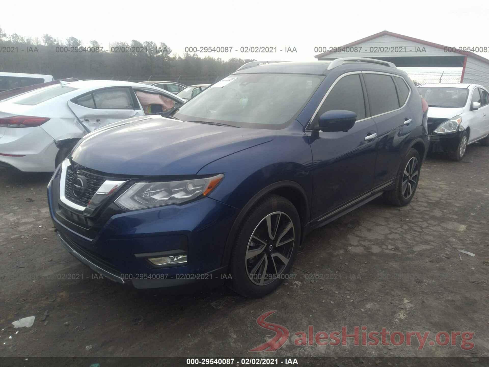 JN8AT2MT1JW467054 2018 NISSAN ROGUE