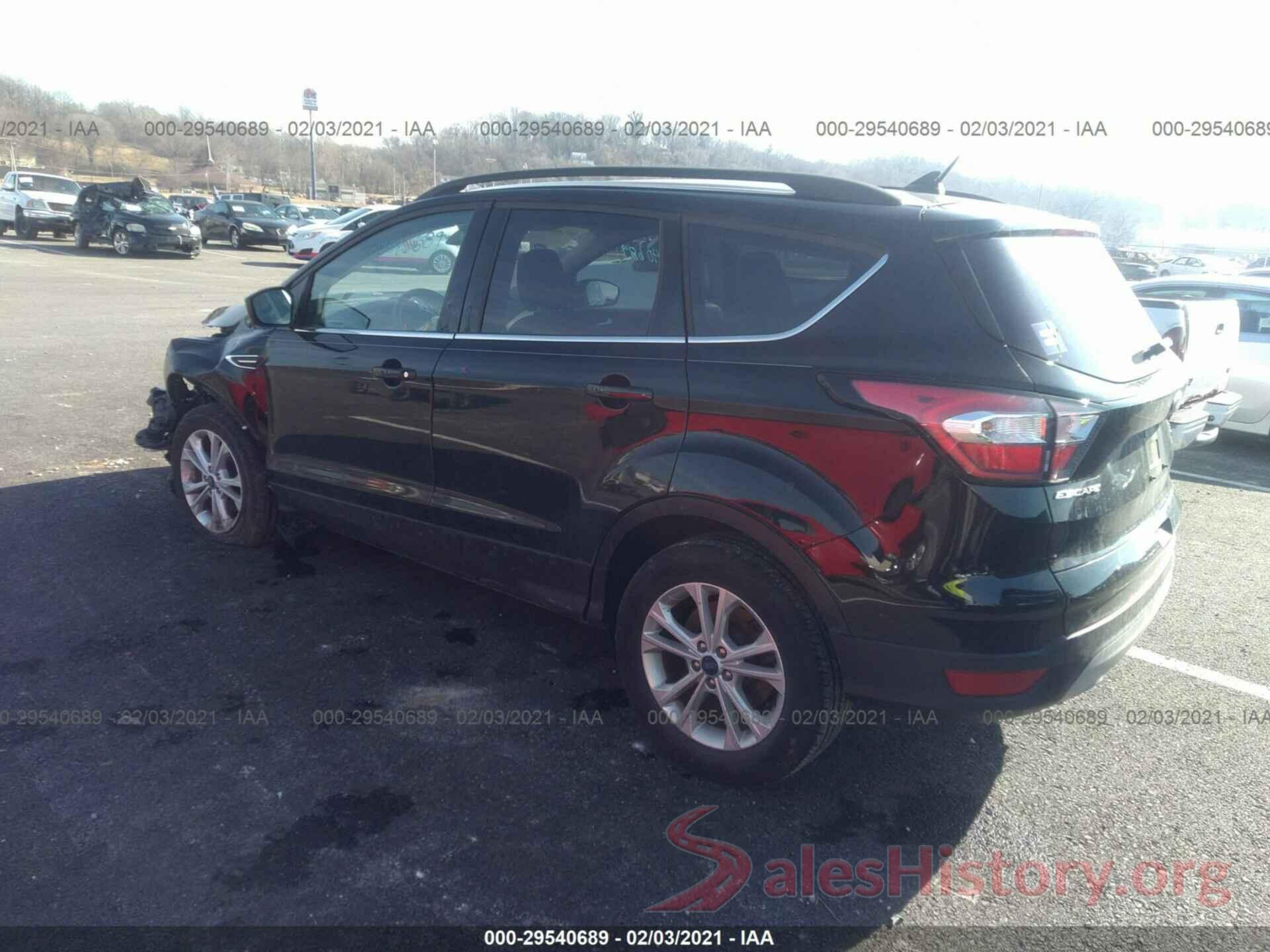 1FMCU0HD2JUC45669 2018 FORD ESCAPE