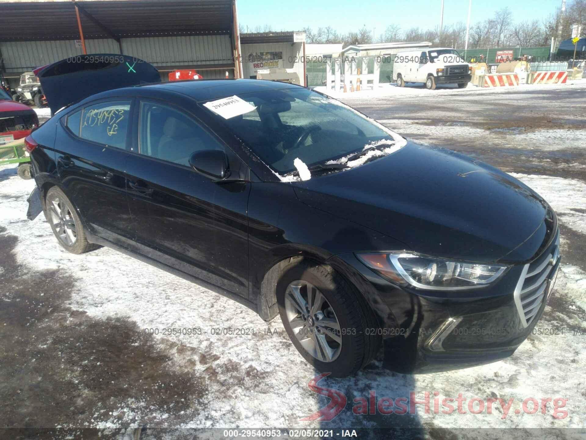 5NPD84LF9JH361670 2018 HYUNDAI ELANTRA