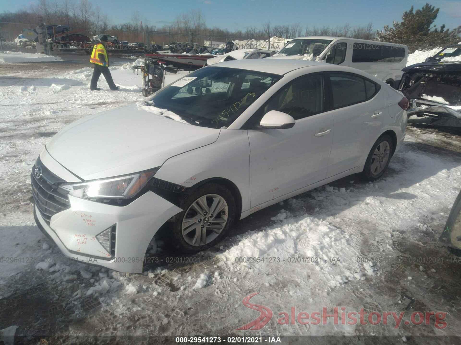 5NPD84LF0KH465997 2019 HYUNDAI ELANTRA