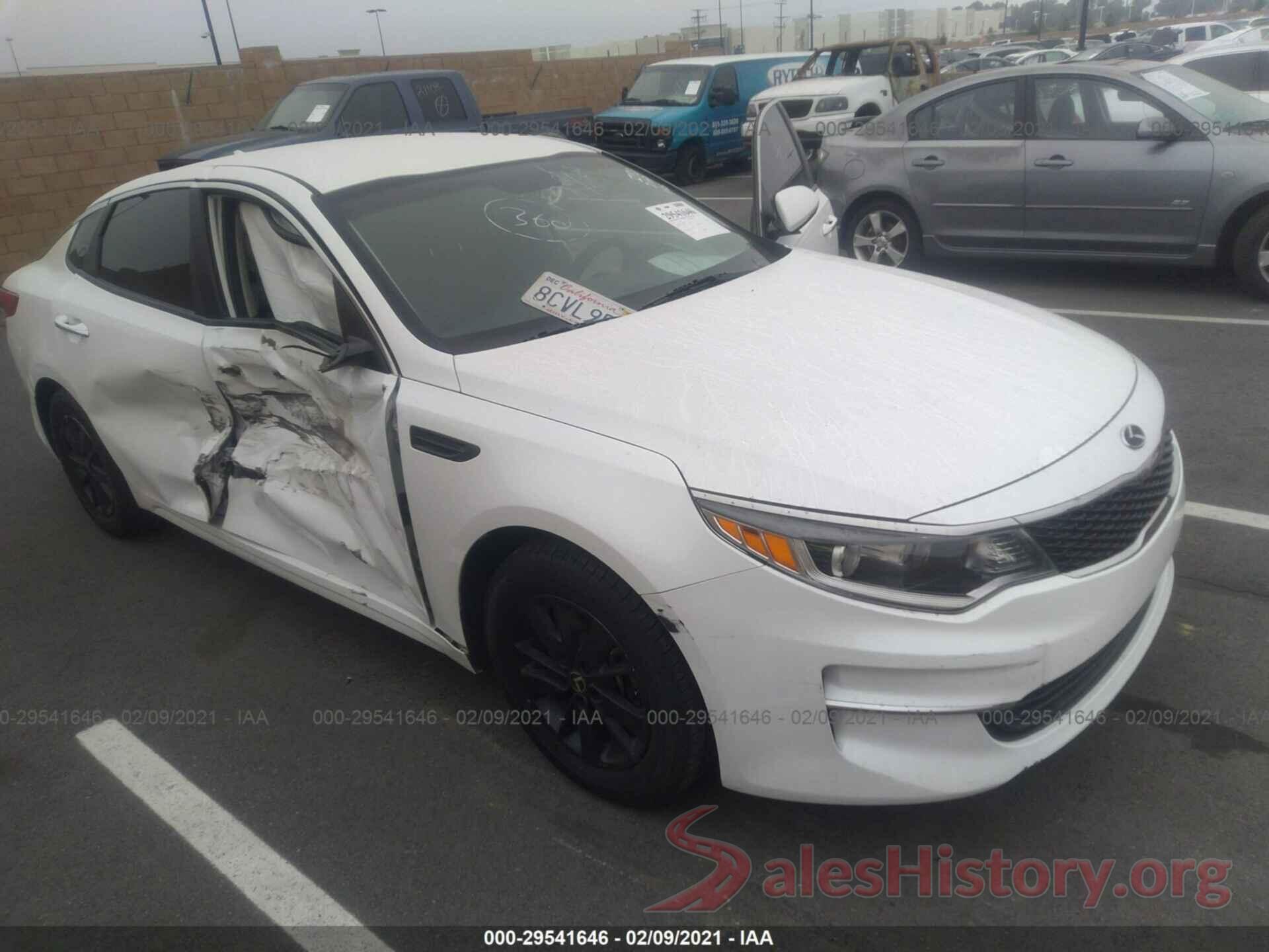 KNAGT4L33G5102955 2016 KIA OPTIMA