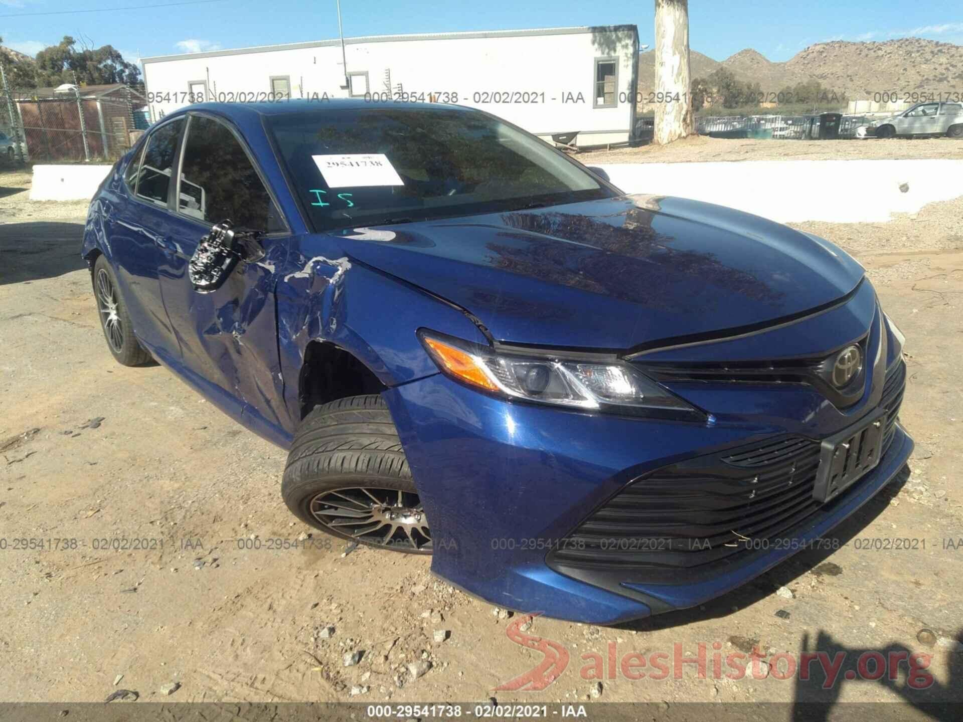 JTNB11HK3J3047004 2018 TOYOTA CAMRY