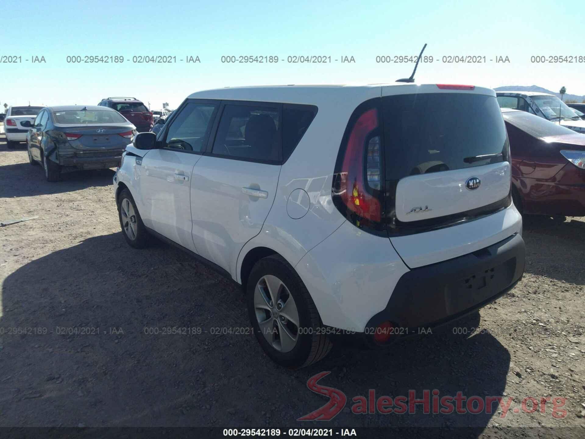 KNDJN2A24G7357829 2016 KIA SOUL