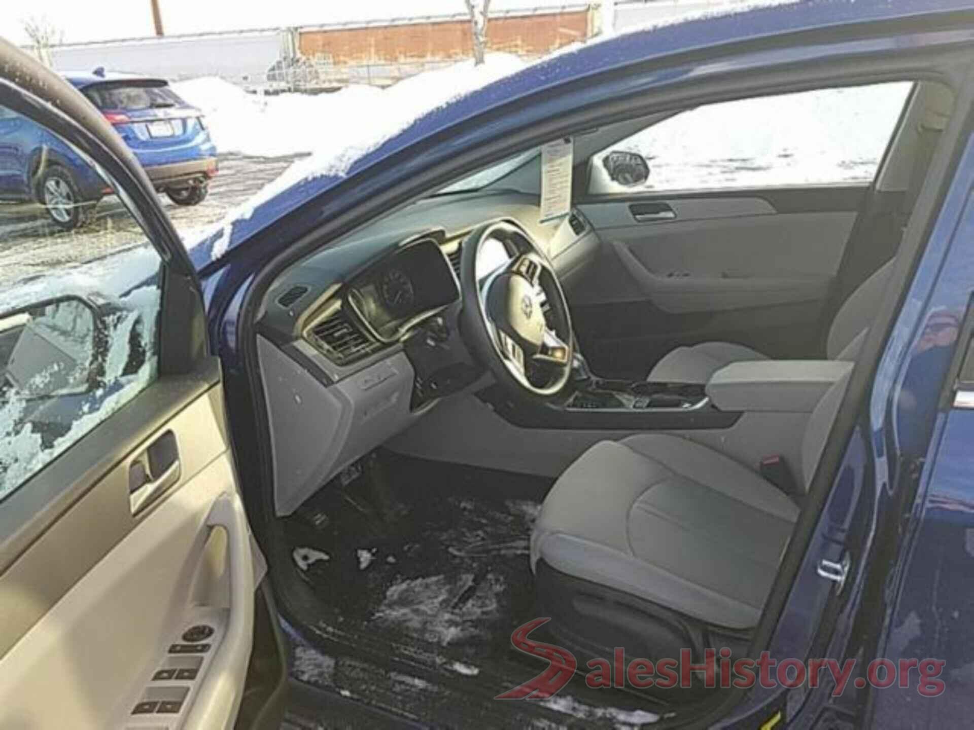 5NPE24AF1JH617373 2018 HYUNDAI SONATA