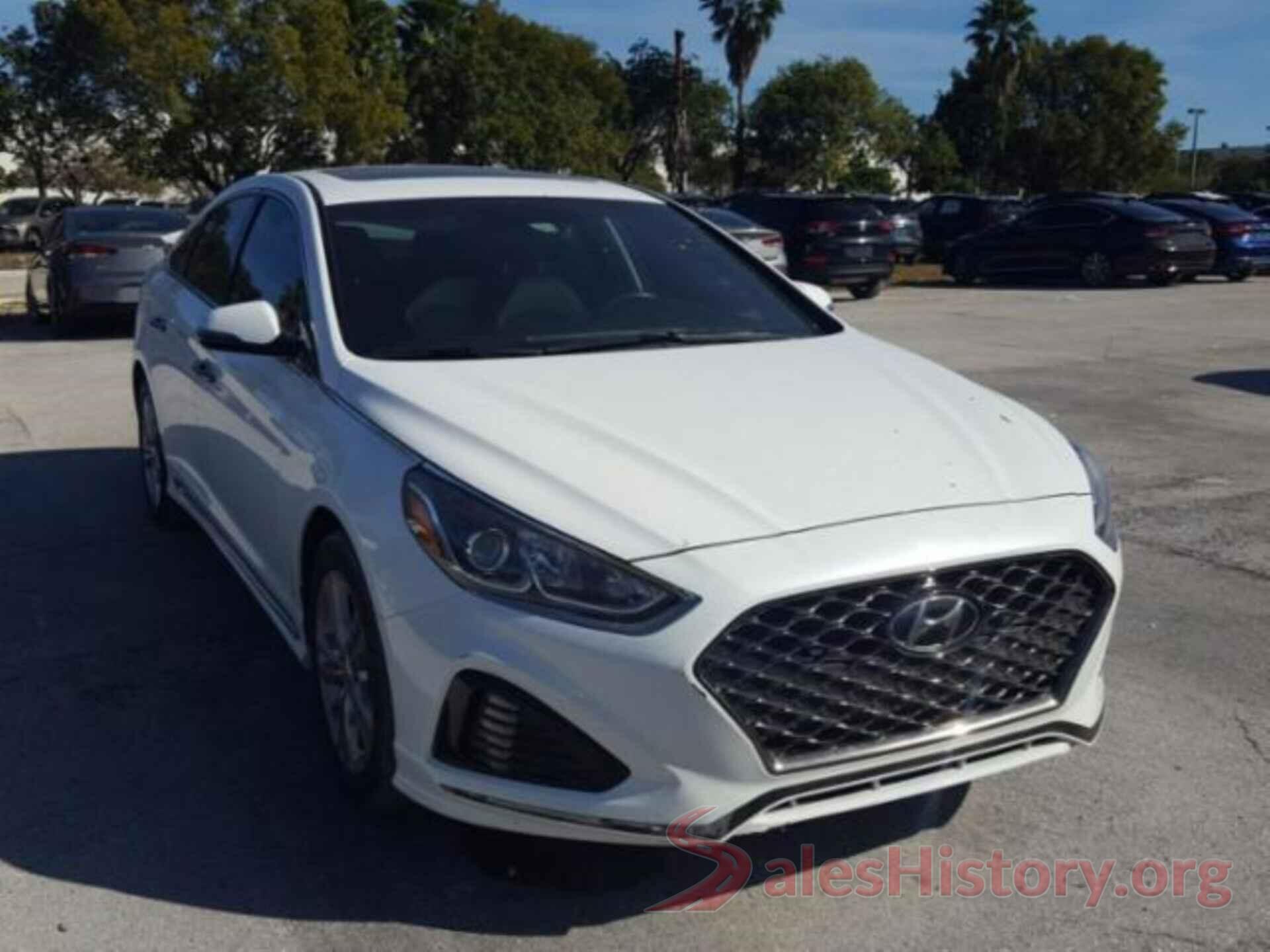 5NPE34AF5JH677752 2018 HYUNDAI SONATA