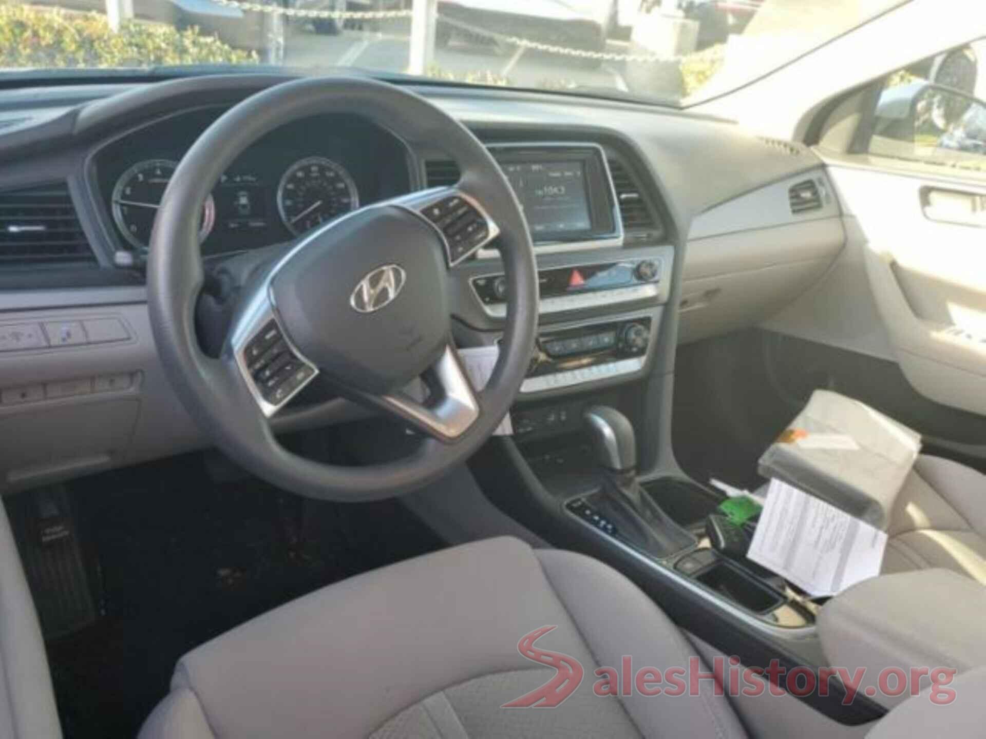 5NPE24AF1JH676858 2018 HYUNDAI SONATA