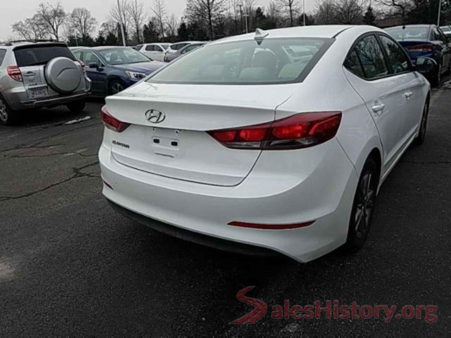 5NPD84LF5JH279838 2018 HYUNDAI ELANTRA