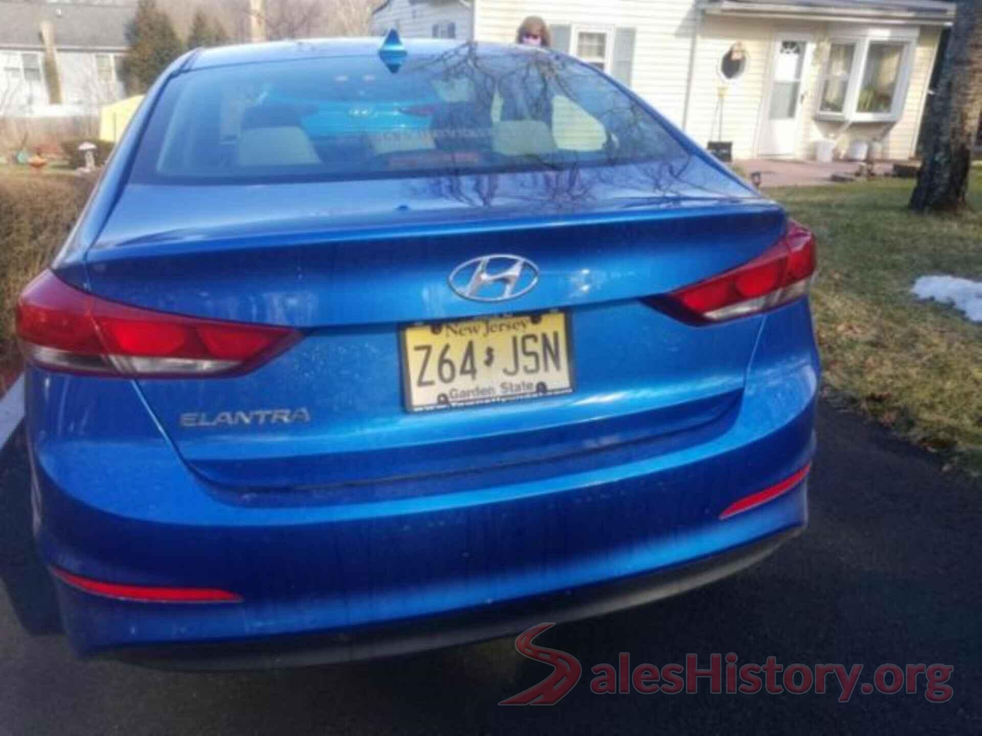 5NPD84LF6JH283607 2018 HYUNDAI ELANTRA