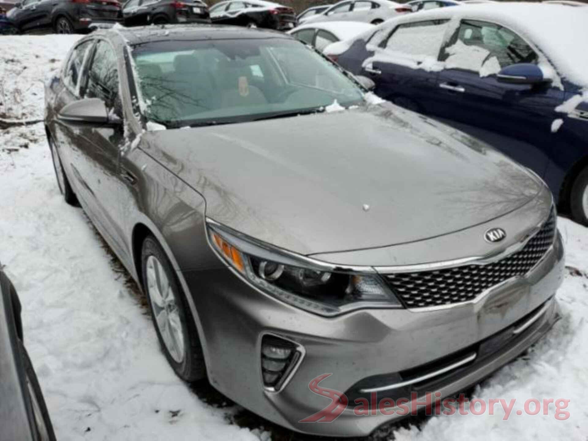 5XXGU4L36JG205564 2018 KIA OPTIMA