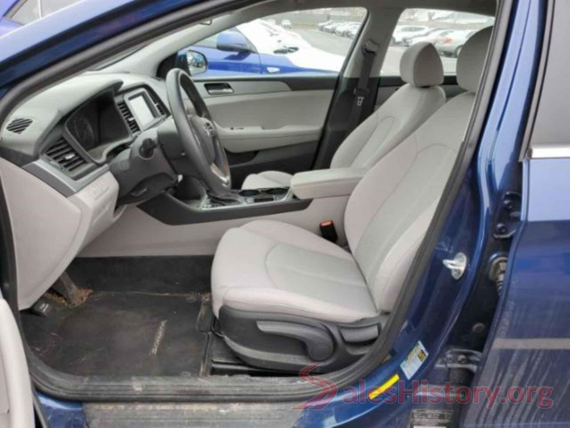 5NPE24AF0JH680481 2018 HYUNDAI SONATA