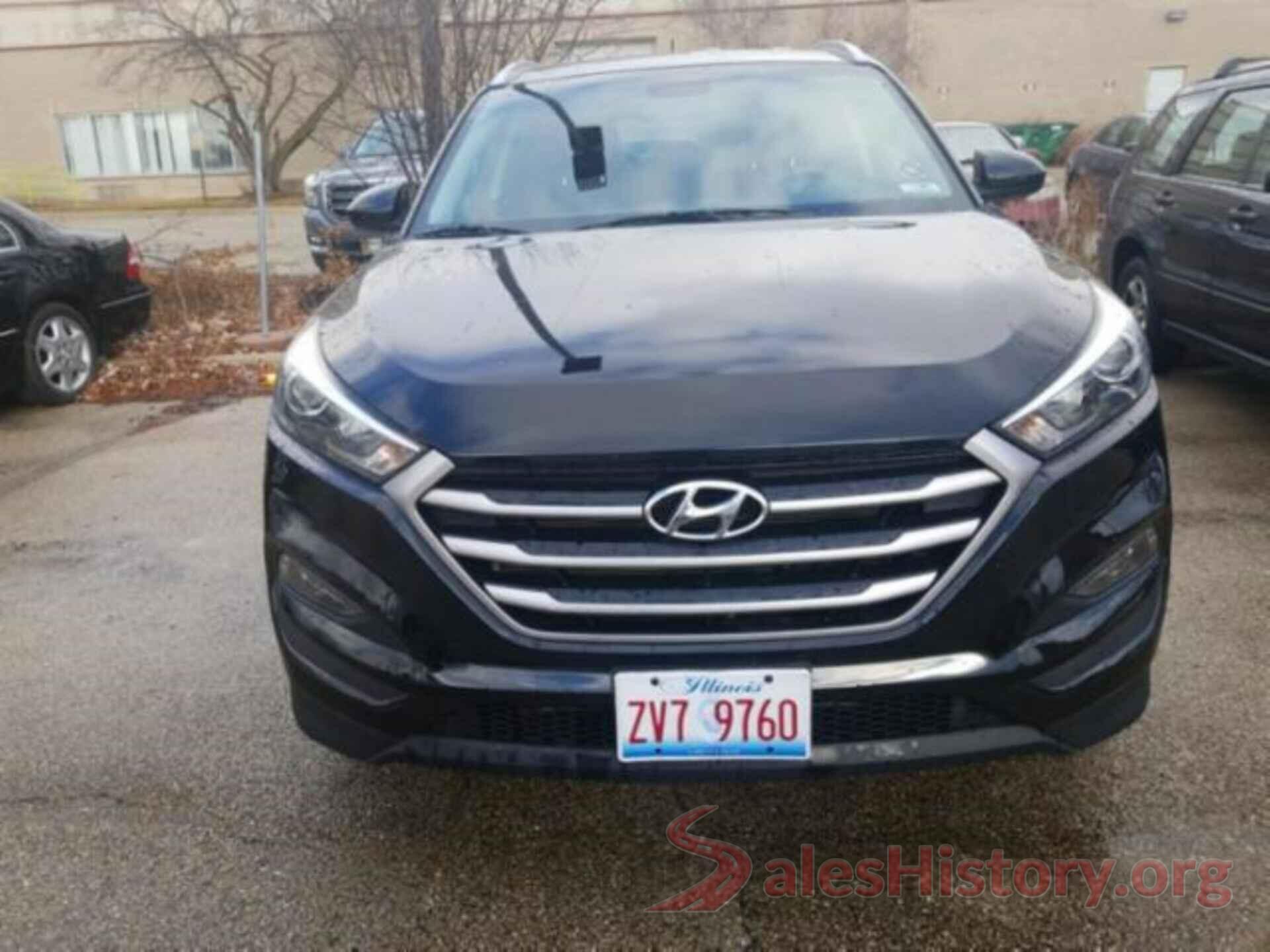 KM8J3CA45HU323572 2017 HYUNDAI TUCSON