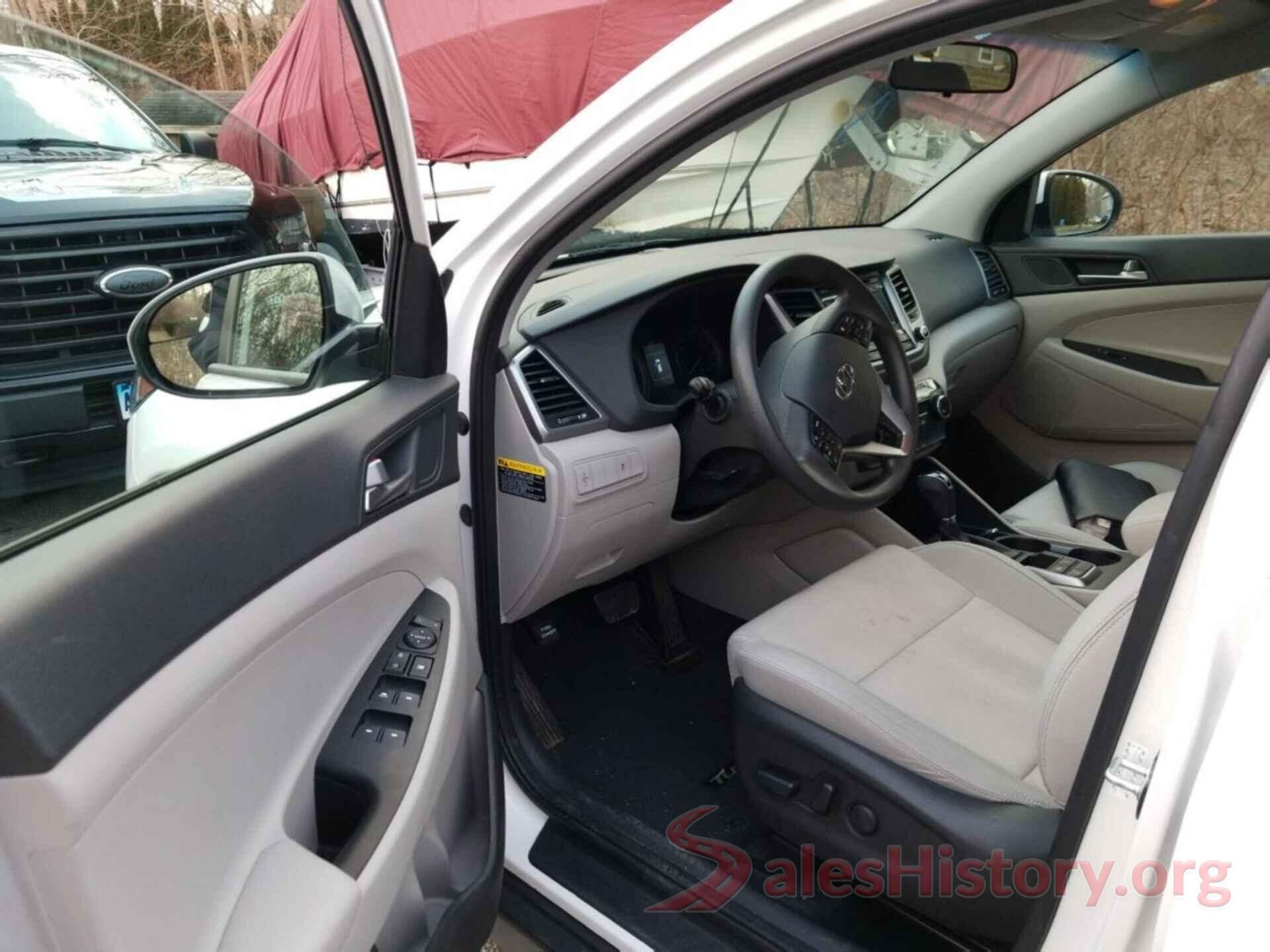 KM8J3CA47HU512563 2017 HYUNDAI TUCSON