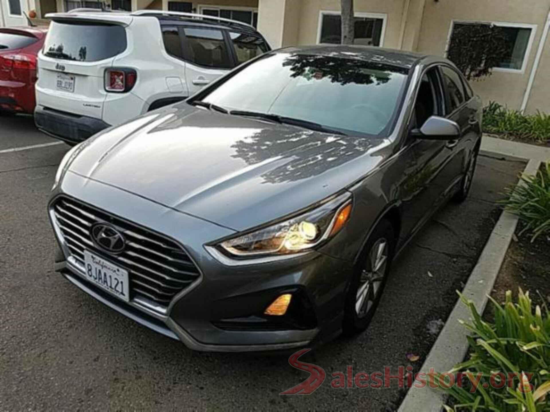 5NPE24AF0JH637792 2018 HYUNDAI SONATA