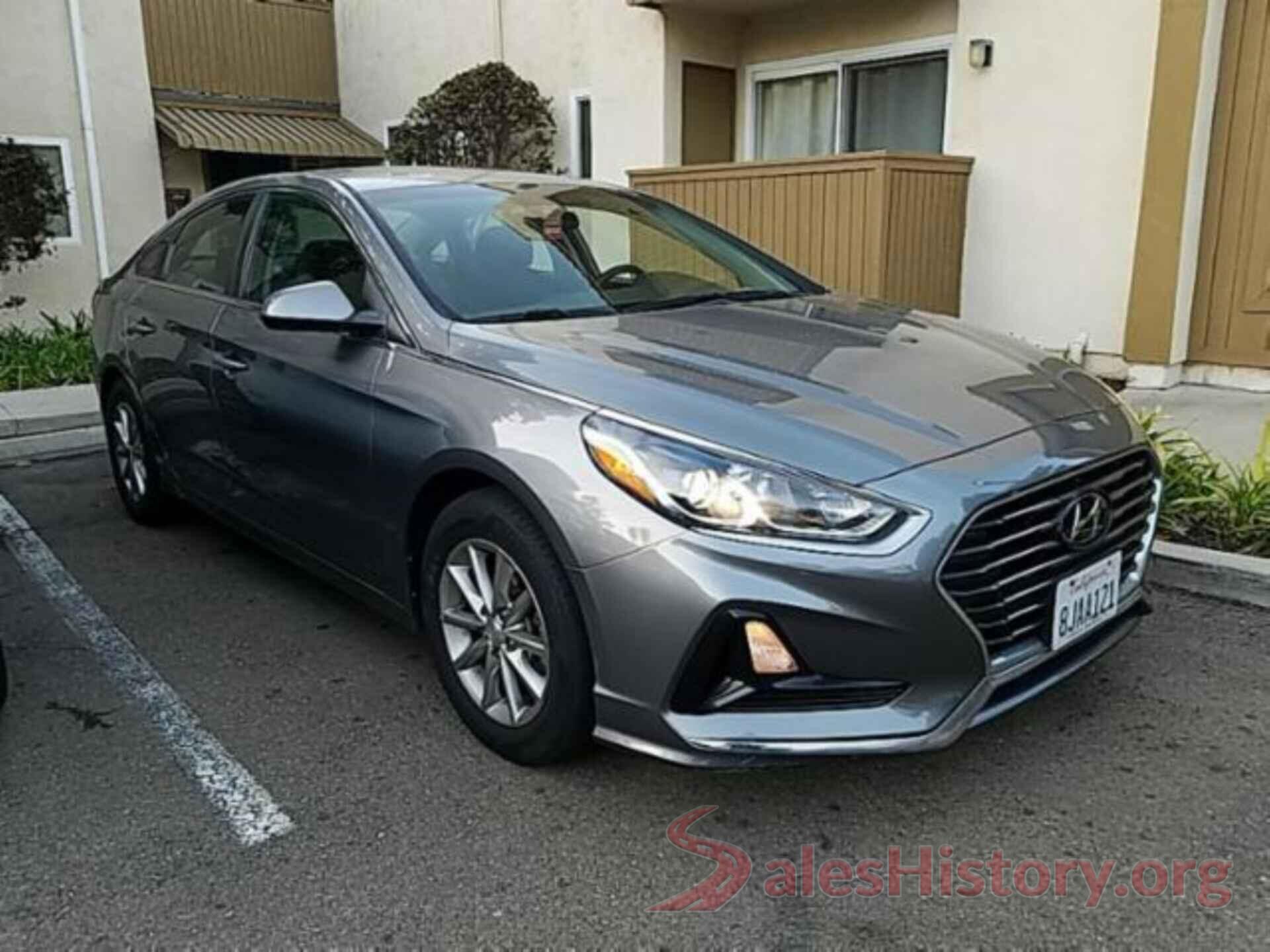 5NPE24AF0JH637792 2018 HYUNDAI SONATA