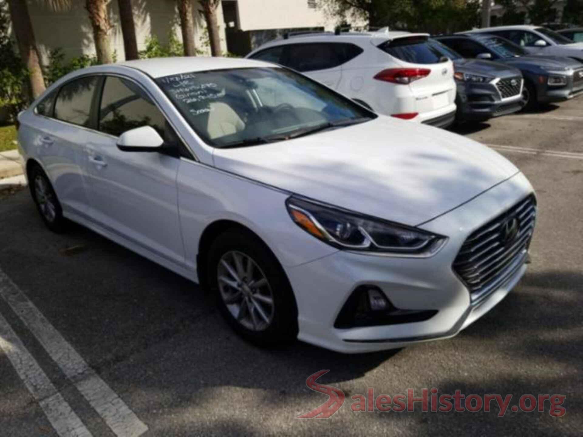 5NPE24AF5JH615075 2018 HYUNDAI SONATA