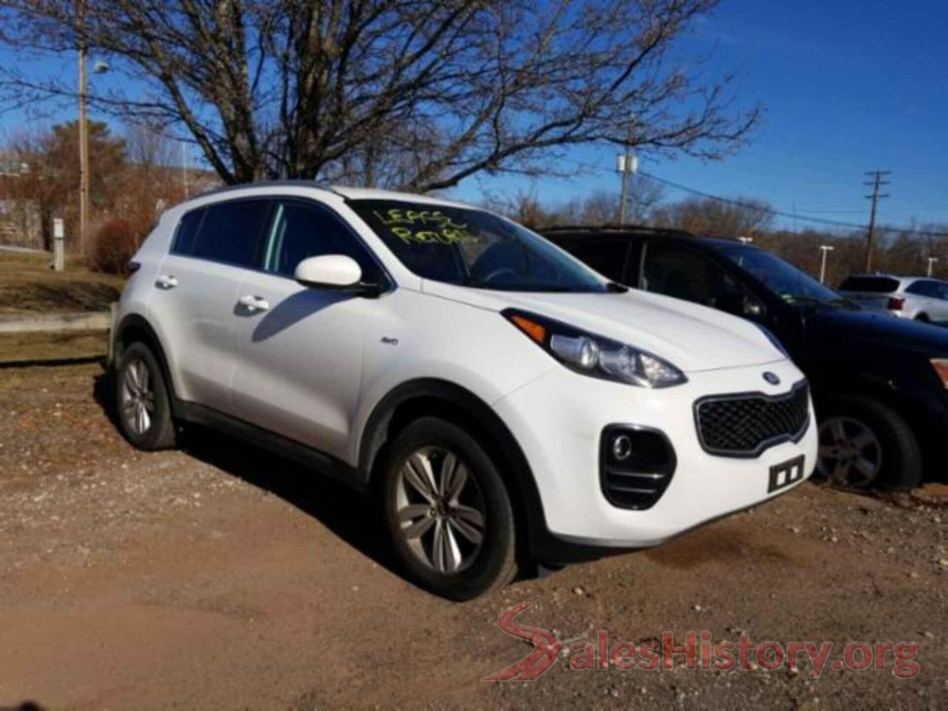 KNDPMCAC5J7483216 2018 KIA SPORTAGE