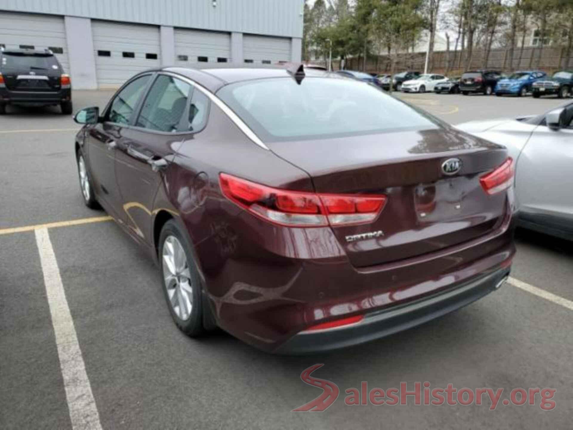 5XXGT4L37JG260186 2018 KIA OPTIMA