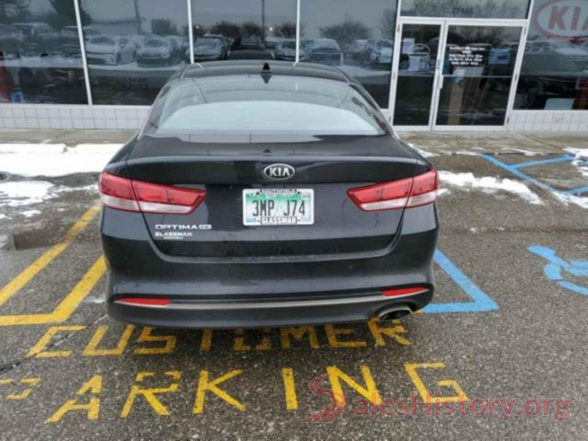 5XXGT4L32JG231503 2018 KIA OPTIMA