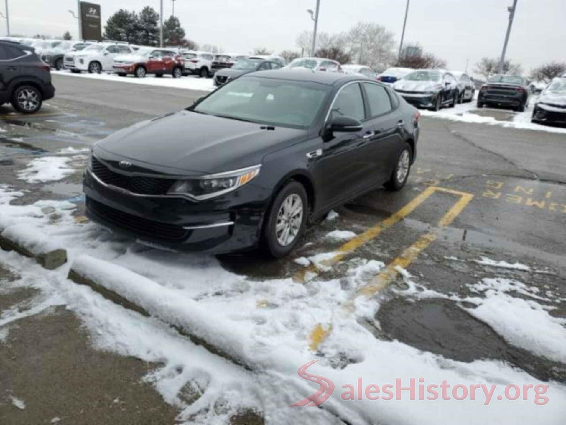 5XXGT4L32JG231503 2018 KIA OPTIMA