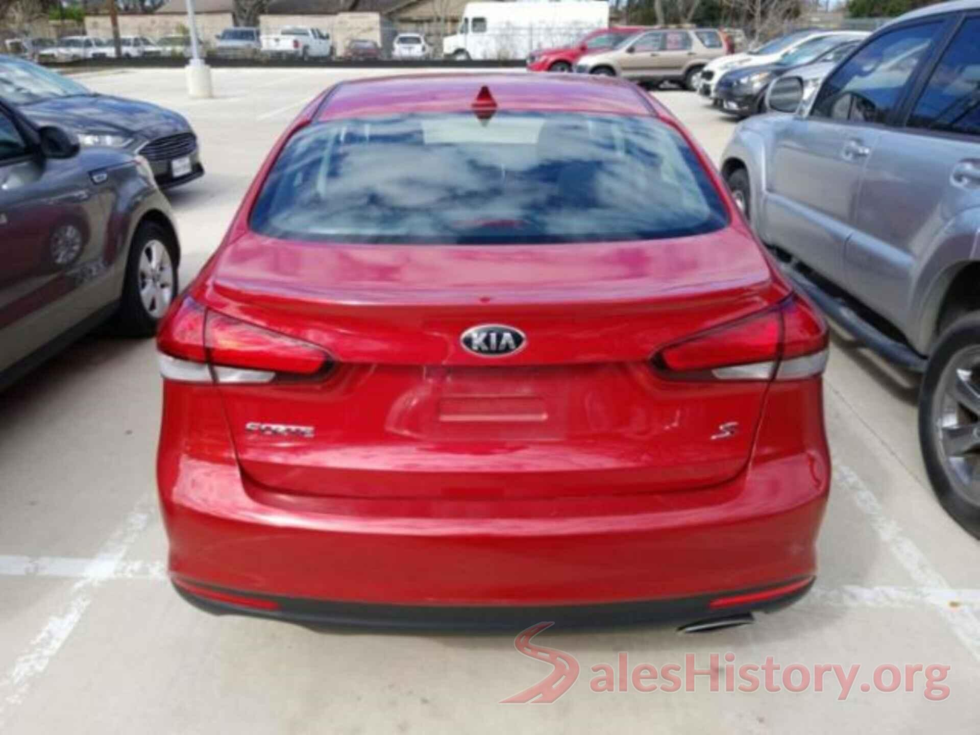 3KPFL4A71HE137035 2017 KIA FORTE