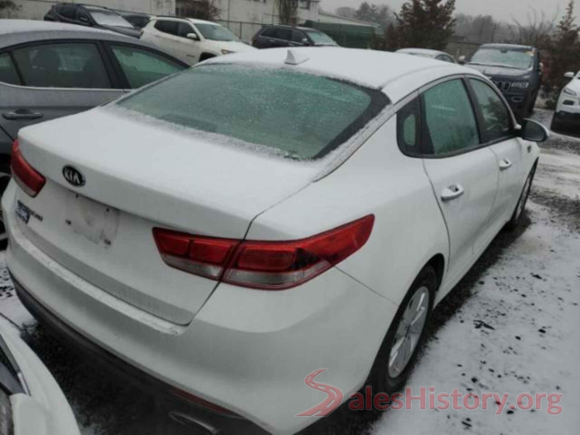 5XXGT4L32HG158028 2017 KIA OPTIMA