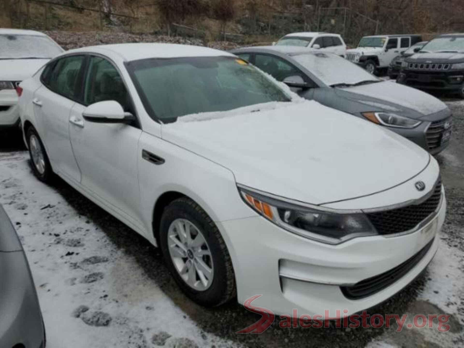 5XXGT4L32HG158028 2017 KIA OPTIMA