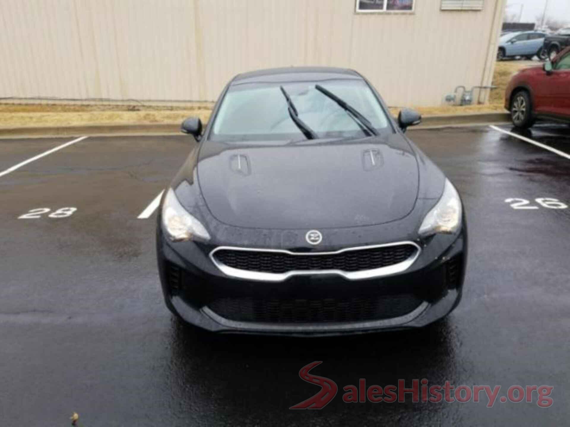 KNAE15LAXJ6015167 2018 KIA STINGER