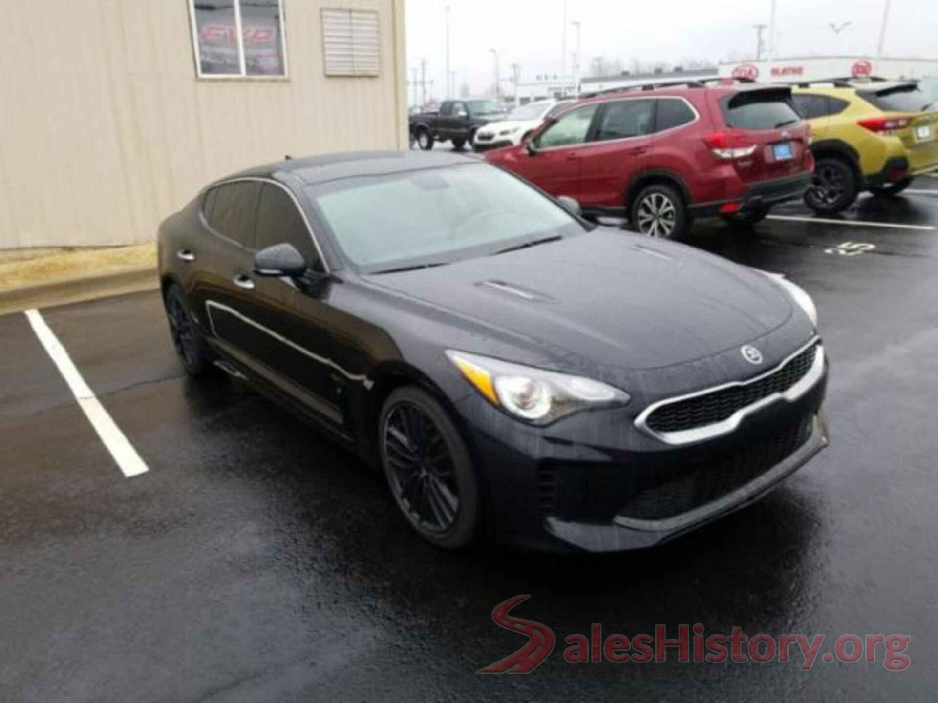 KNAE15LAXJ6015167 2018 KIA STINGER