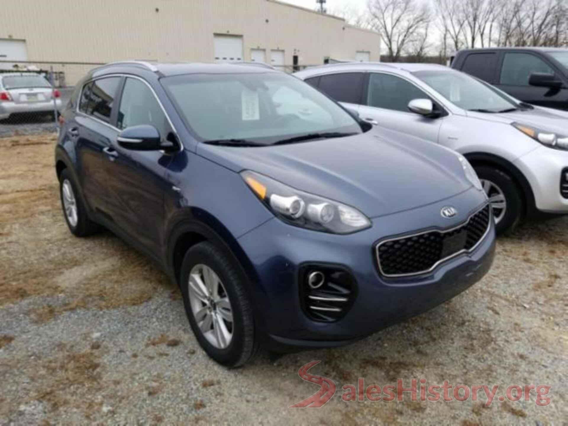 KNDPMCAC0J7362898 2018 KIA SPORTAGE