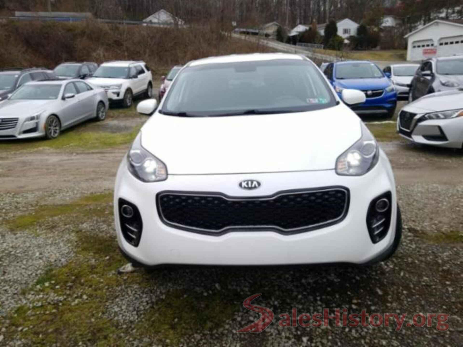 KNDPMCAC0J7408682 2018 KIA SPORTAGE