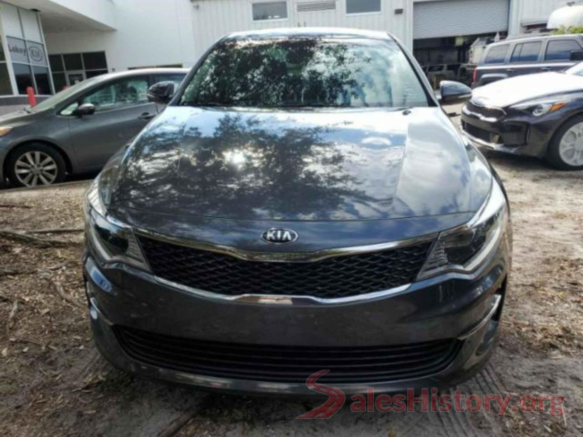 KNAGT4L30J5221988 2018 KIA OPTIMA