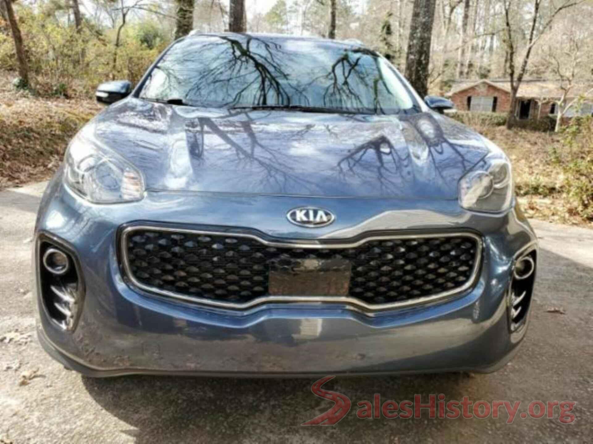 KNDPMCAC9J7418952 2018 KIA SPORTAGE