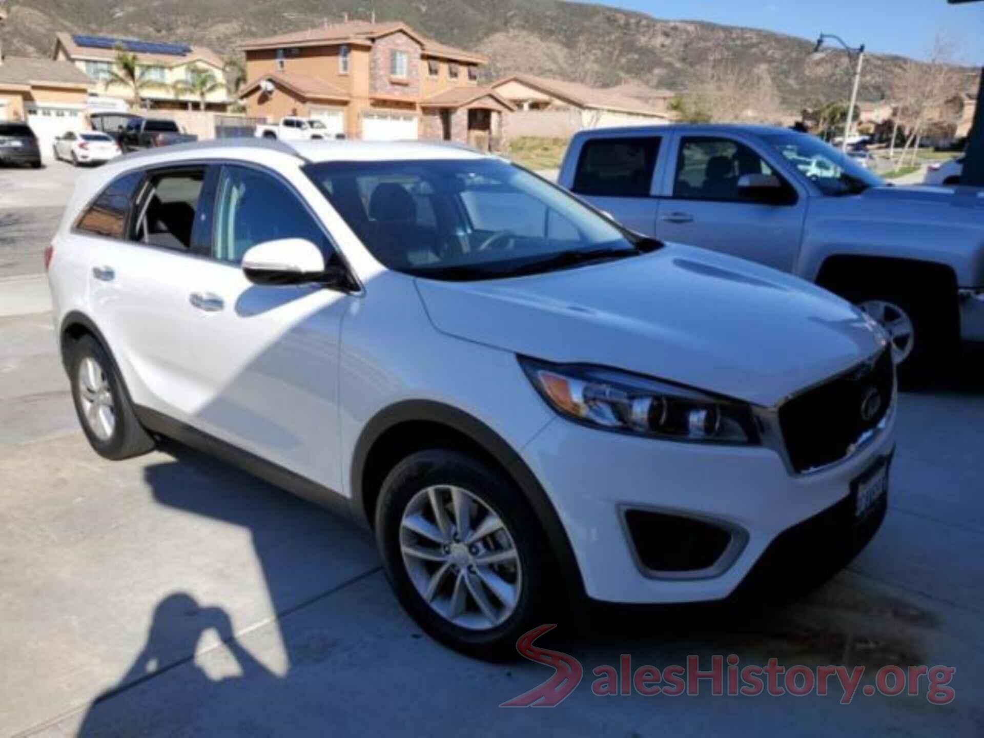 5XYPG4A51JG356397 2018 KIA SORENTO