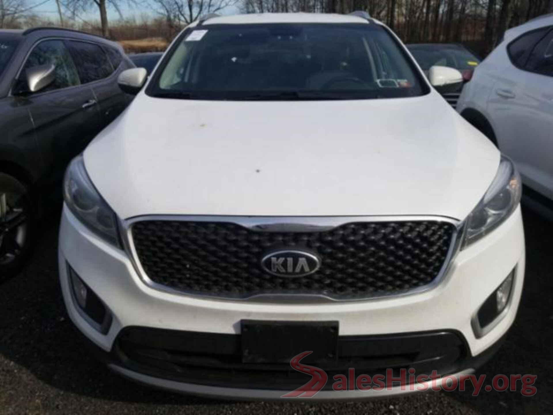 5XYPHDA53JG395876 2018 KIA SORENTO