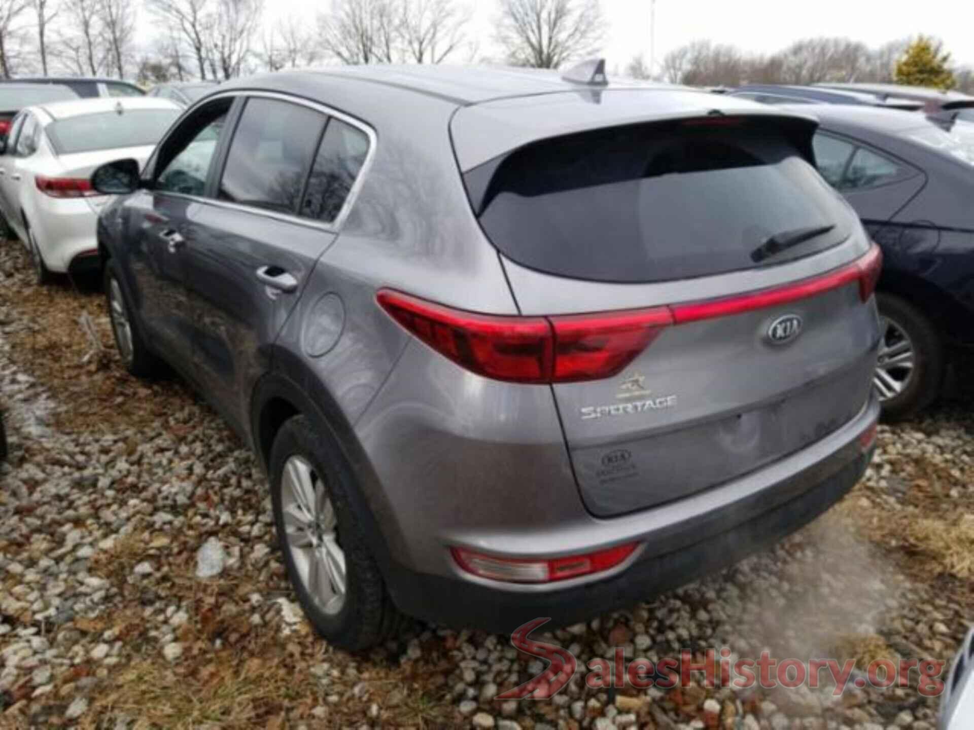 KNDPMCAC1J7394971 2018 KIA SPORTAGE