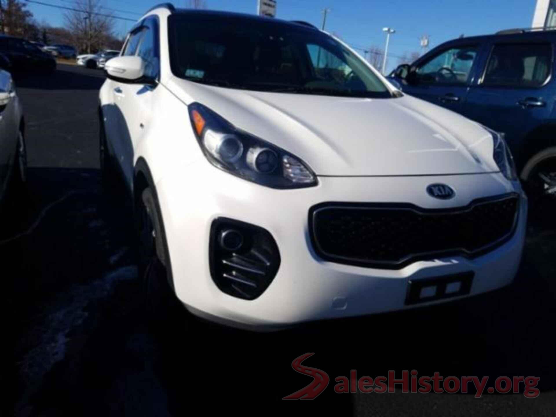 KNDPNCAC7J7412449 2018 KIA SPORTAGE