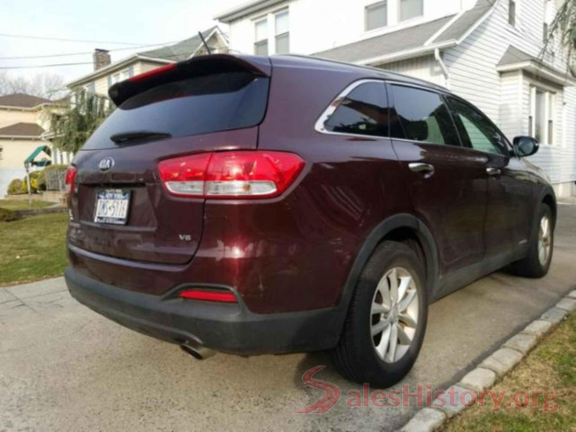 5XYPGDA52JG413187 2018 KIA SORENTO