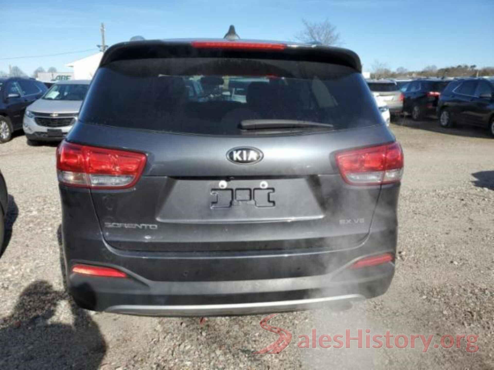 5XYPHDA57JG395329 2018 KIA SORENTO