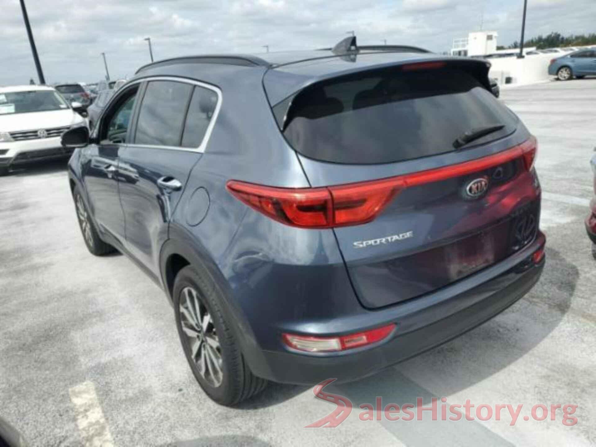 KNDPN3AC2J7395754 2018 KIA SPORTAGE