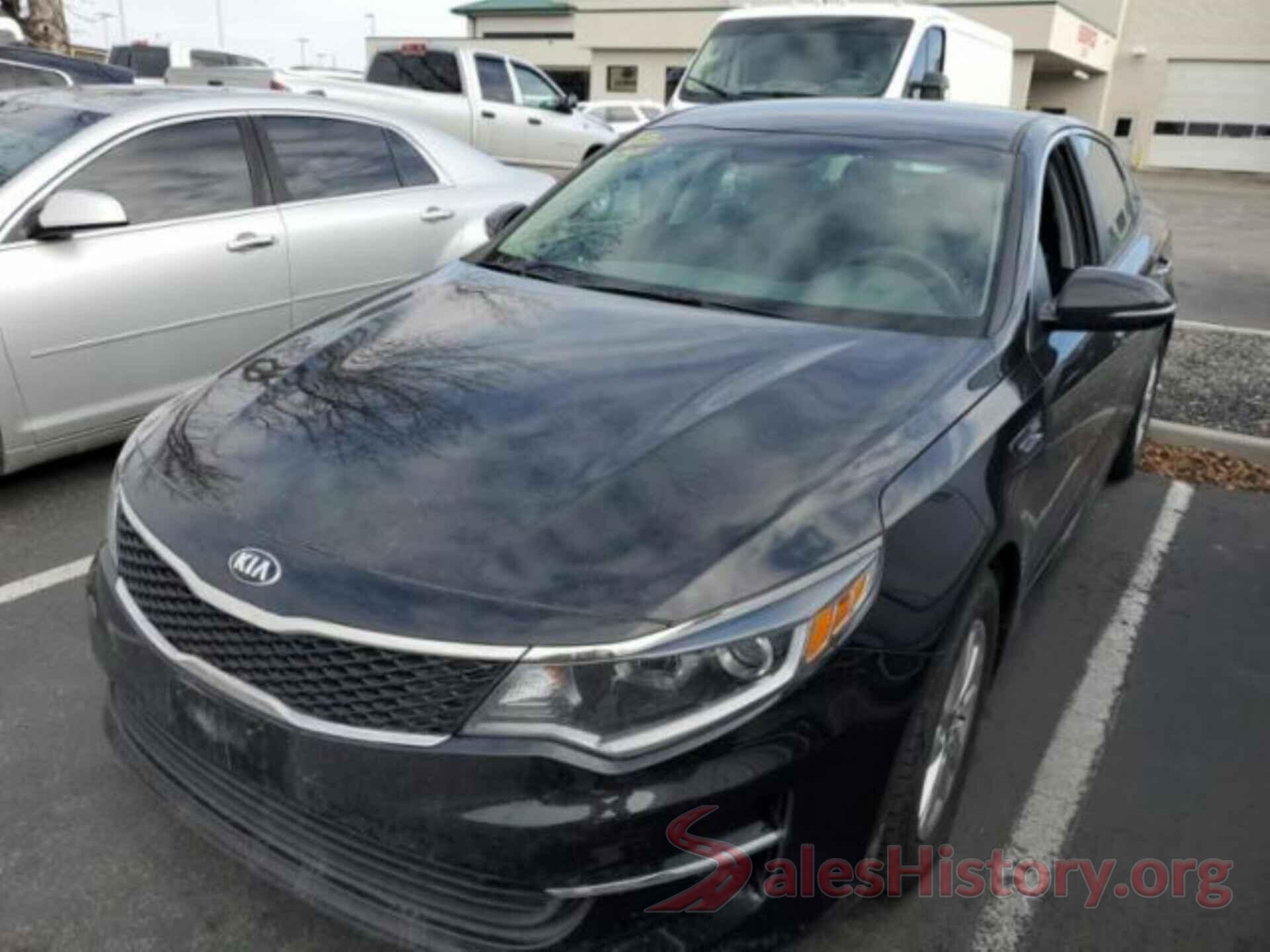 5XXGT4L35JG194267 2018 KIA OPTIMA