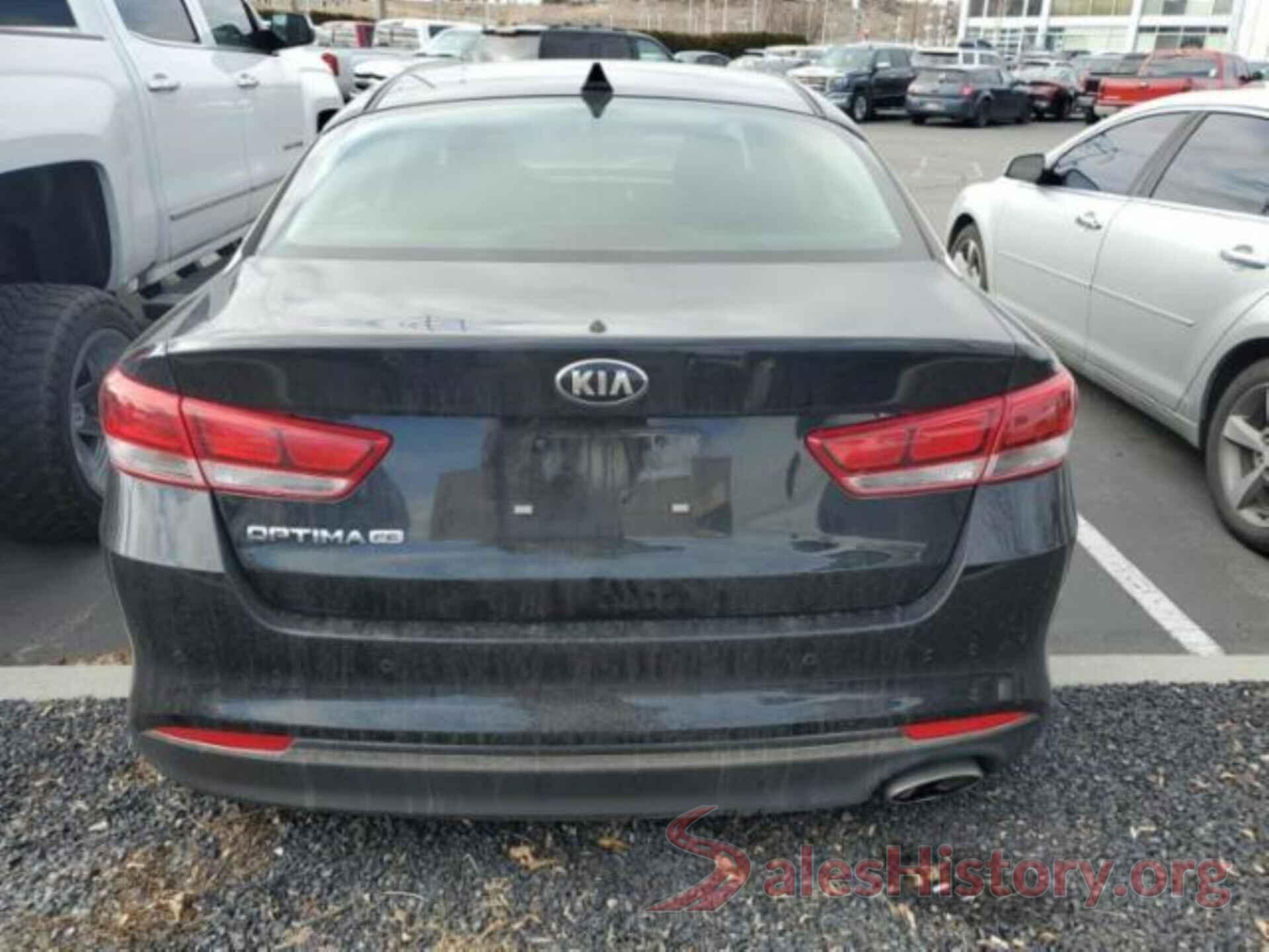 5XXGT4L35JG194267 2018 KIA OPTIMA