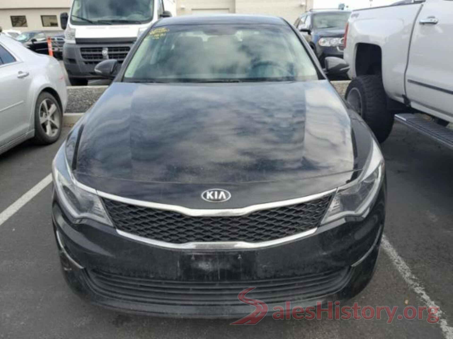 5XXGT4L35JG194267 2018 KIA OPTIMA