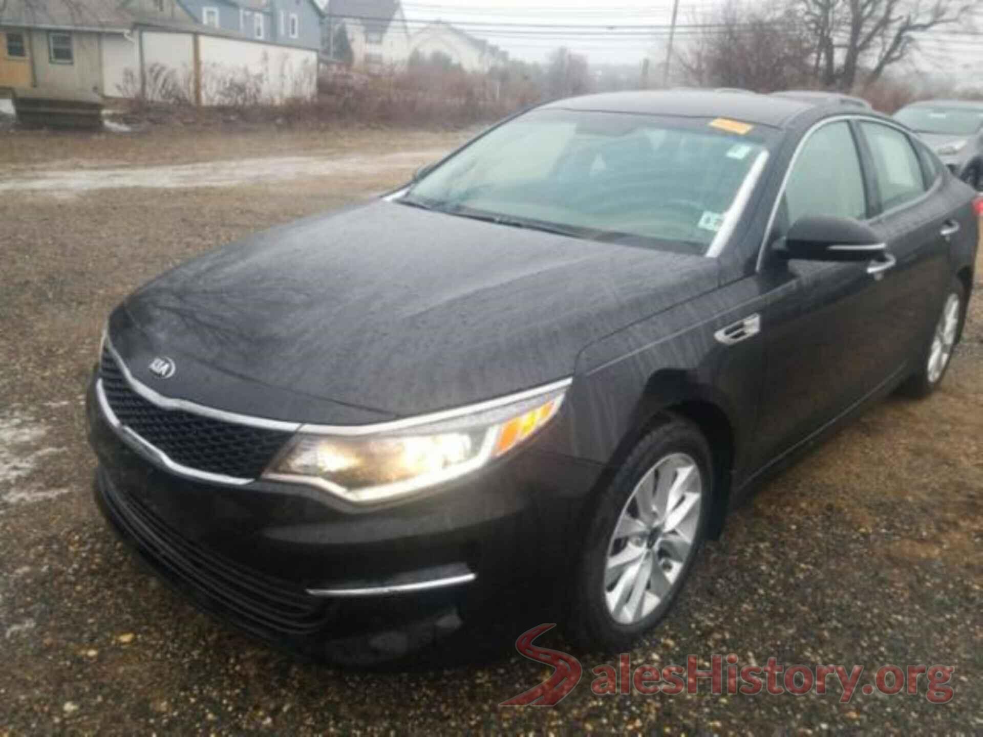 5XXGU4L34JG228051 2018 KIA OPTIMA