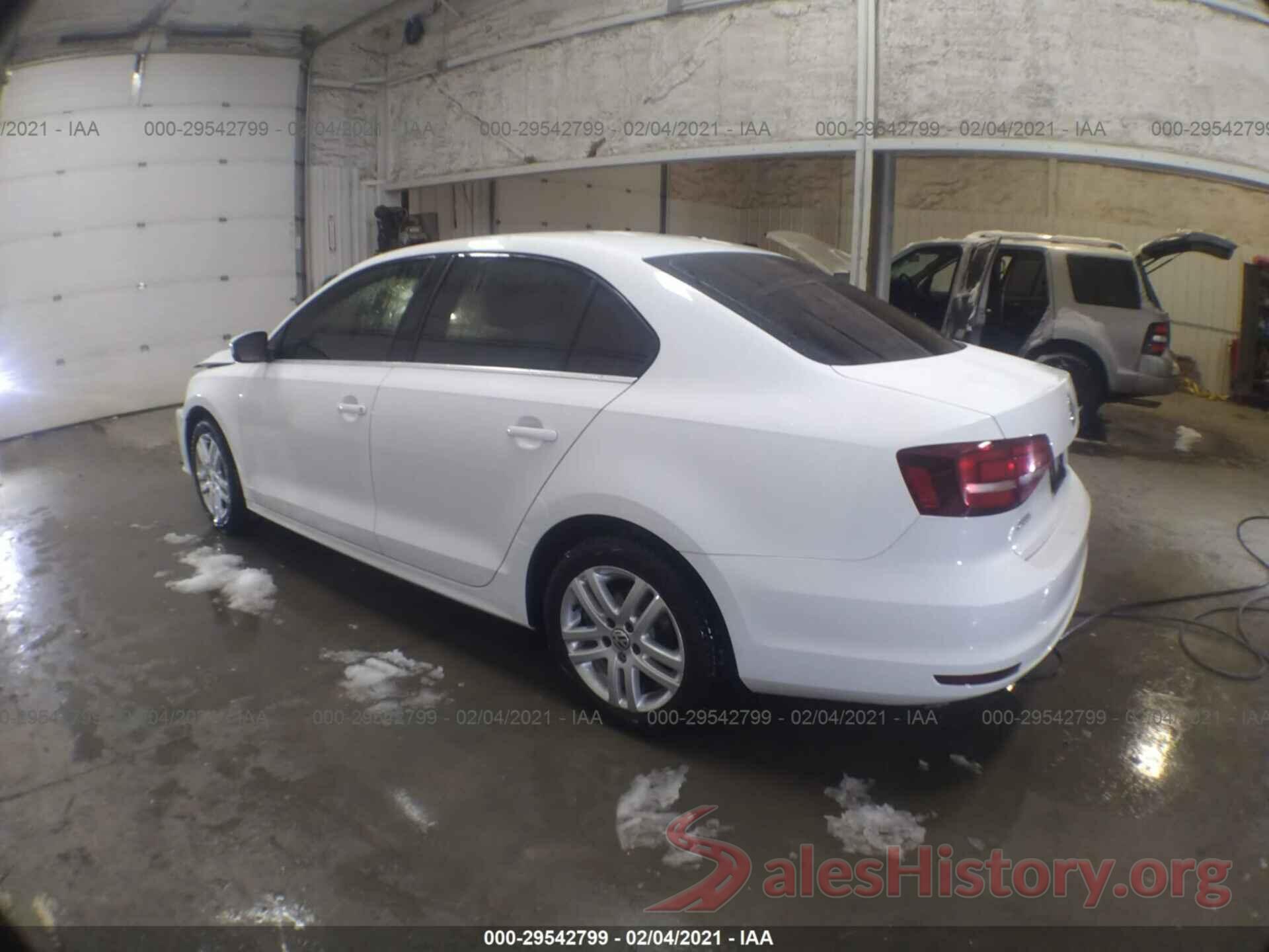 3VW2B7AJ2HM306142 2017 VOLKSWAGEN JETTA