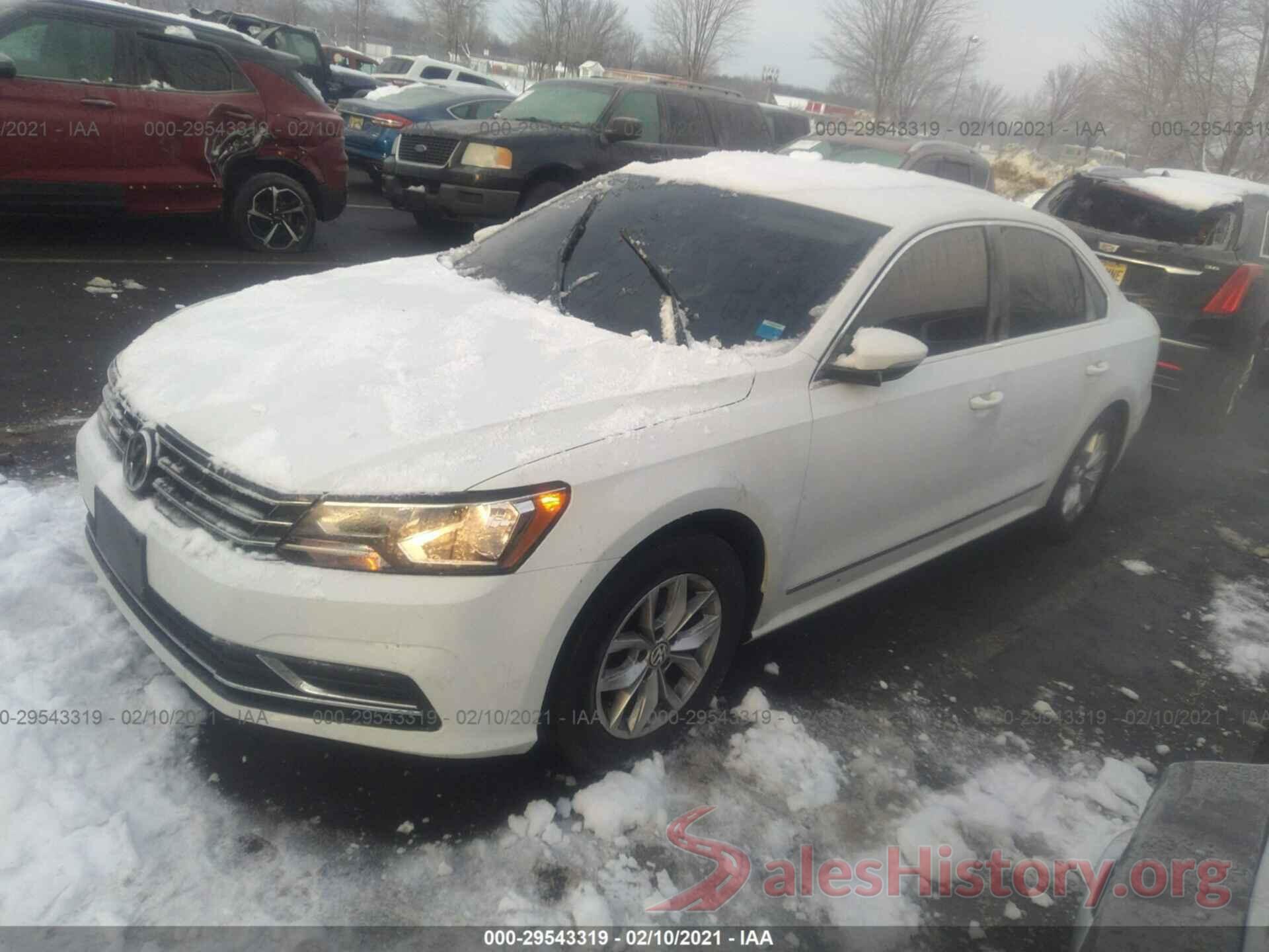 1VWAT7A34HC044703 2017 VOLKSWAGEN PASSAT