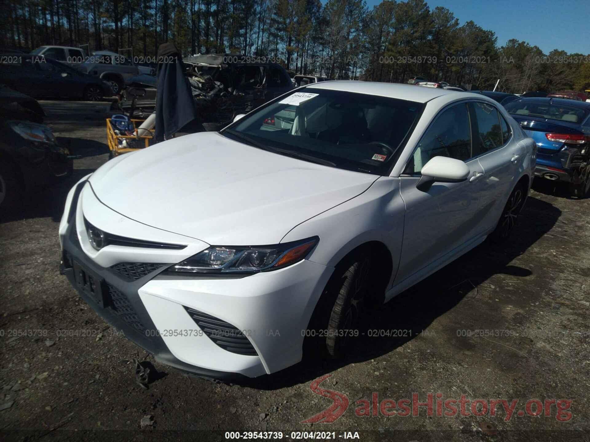 4T1B11HK5JU003791 2018 TOYOTA CAMRY