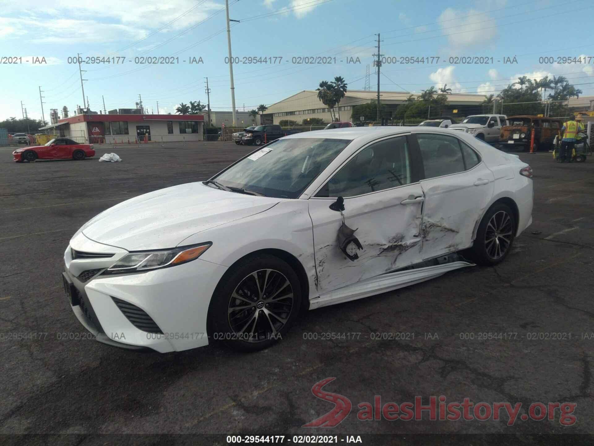 4T1B11HK2KU766367 2019 TOYOTA CAMRY